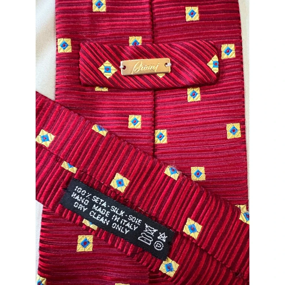 Brioni‎ Silk Necktie Red Textured Square Geometric Italian Menswear 60